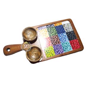 Bandeja de Servir Rectangular de Madera de Acacia, Ecológica, Moderna, Estilo Rústico, Multifuncional, con Compartimento Integrado para Salsas - Product Image 1