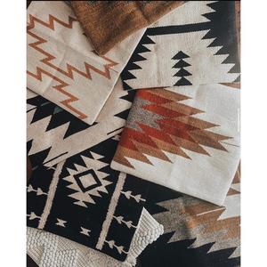 Vente chaude De Luxe Boho En Plein Air Housse De Coussin Unique Tissé À La Main Décoratif Coussin Avec Gland Vintage Motif Par ITHL - Product Image 2