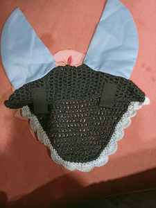 Premium hecho a mano Crochet Horse Ear Bonnet Glitter Juegos a juego Venta al por mayor High End Horse Riding Fly Veil Accesorios - Product Image 4