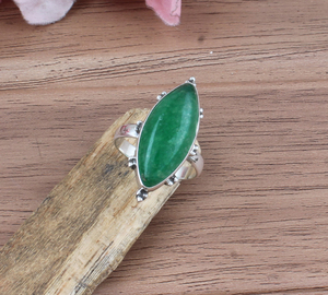 Bague en argent sterling faite à la main Aventurine verte Marquise Gemstone, Bijoux de déclaration uniques Bijoux de déclaration uniques - Product Image 6