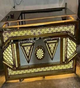 Mostrador de bodas en acabado dorado para catering y decoración - Product Image 1