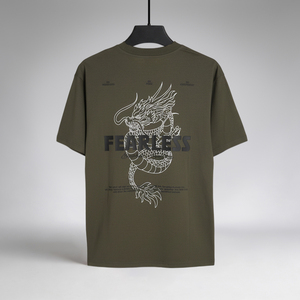 T-shirt imprimé vert olive pour homme, coupe décontractée, 180 GSM, 100 % coton, impression haute densité en caoutchouc personnalisée, fabricant OEM ODM - Product Image 2