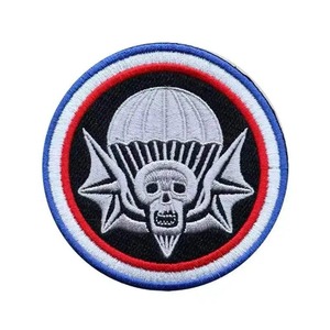 Parches de Chenilla Bordados Personalizados de Alta Costura al por Mayor, Logotipos Decorados con Encaje para Ropa, Chaquetas, Sudaderas, Gorras, Hechos de Fieltro - Product Image 1