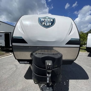 F-o-r-e-s-t Ri-ver Work & Play 23LT 2021 usado en venta - Product Image 1