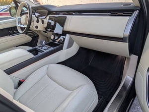 Land Rover Range Rover P530 SE 2023 Usado en Excelentes Condiciones - Product Image 5