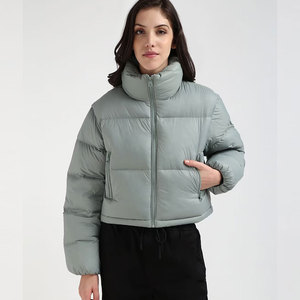 Meilleure vente Veste matelassée personnalisée de créateur pour femme Veste à capuche de haute qualité Tissu satiné respirant en peau de mouton pour l'hiver - Product Image 1