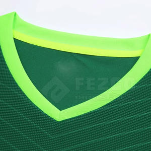 ชุดฟุตบอลของผู้ชายชุดกีฬาแบบสั่งทำ - Product Image 2