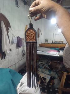 Porte-clés usiné Western mode cuir de vachette porte-clés Western porte-clés porte-clés avec design usiné à la main Vente en gros - Product Image 4