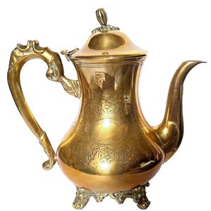 Cafetière unique en laiton avec poignée lisse et couvercle idéal pour les cuisines élégantes Thèmes Boho et style intérieur classique - Product Image 5