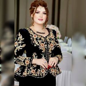 Veste en satin marocain de qualité supérieure pour femmes, élégante, stylée, confortable, design d'inspiration traditionnelle, idéale pour les occasions formelles, antistatique - Product Image 1