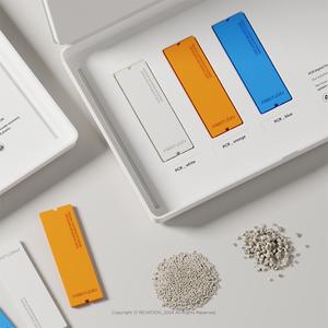 [REVATION] Musikalisches Digitalalbum von Prominenten aus recyceltem PCR-Kunststoff - Product Image 1