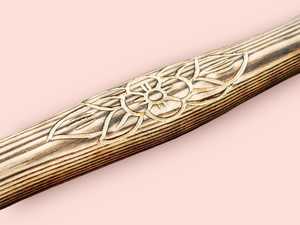 Venta al por mayor personalizado de alta calidad OEM ODM servicio Venta caliente hecho a mano de doble cabeza hacha de acero al carbono con Funda de cuero - Product Image 4