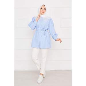 Hauts modestes bleus avec chemise hijab à col en dentelle rayée - Product Image 3