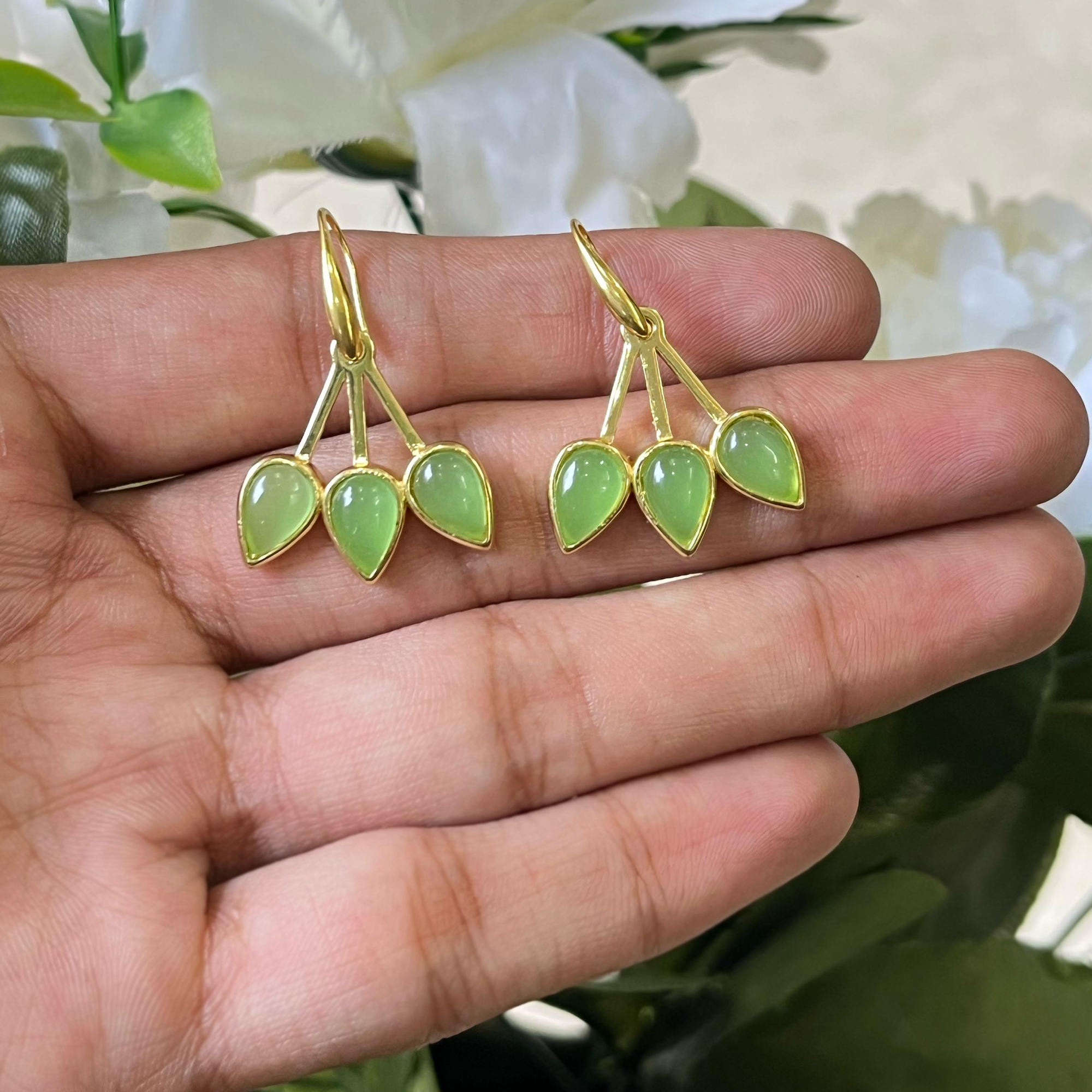 Lite Green Prehnite Chalcedony