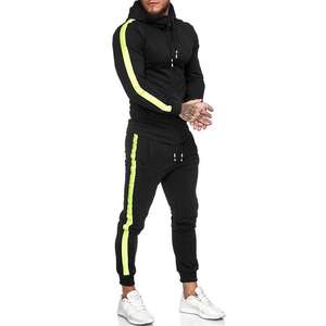 Vente chaude Streetwear Survêtement Sweat à capuche coupe-vent personnalisé Ensemble de survêtement coupe-vent Survêtements d'hiver Mode personnalisée - Product Image 6