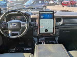 Ford F-150 Lightning LARIAT 2023 d'occasion en excellent état - Product Image 6