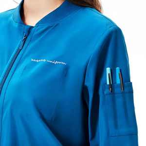 Uniforme unisex de manga larga con cuello acanalado y bolsillos multifuncionales - Product Image 2