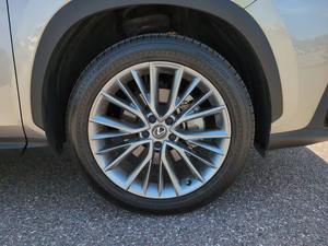 Lexus NX Hatchback 2024, asientos de cuero para dirección izquierda bien usados, caja de cambios automática Manual, Turbo Gas/Electric Dark RX KEI - Product Image 2