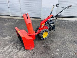 Souffleuse à neige professionnelle à essence sur chenilles rouges, avec moteur intégré, garantie 2 ans - Product Image 5