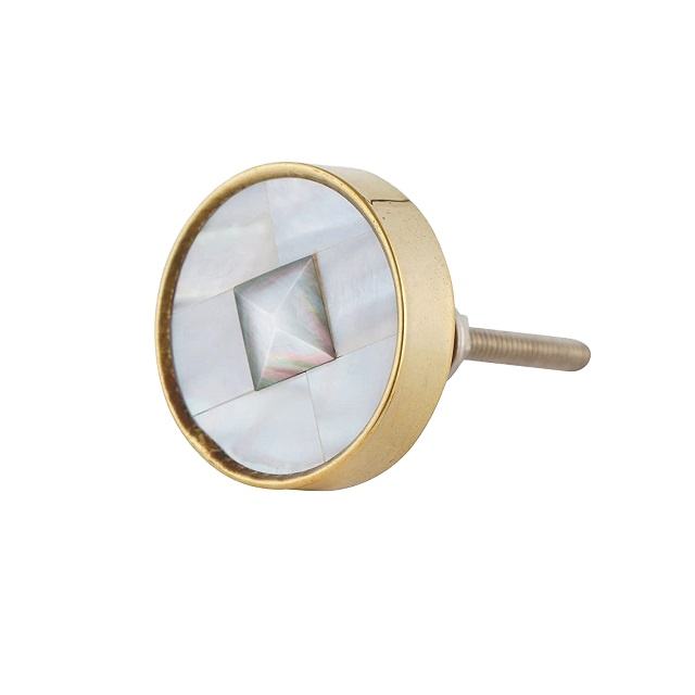 ธรรมชาติ