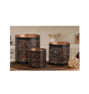 Manufacturer Handmade Hammared Design Metal <b>Tea</b> <b>Light</b> Candle Holder Premium Design Hanging Iron Metal <b>Tea</b> <b>Light</b> Votive Holder - Product Image 6