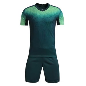 Maillot de football personnalisé à manches courtes, respirant, 100 % polyester, nouveau style 2025, vente chaude - Product Image 1
