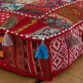 Housse de coussin de sol en patchwork indien, coussin d'assise fait à la main, coussin coloré, coussin brodé, housse de pouf - Product Image 2