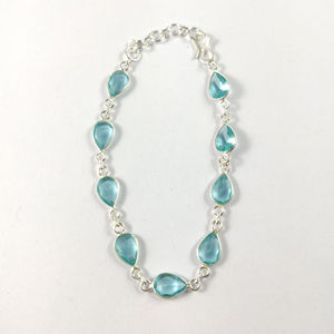 Pulsera con forma de gota de agua de cuarzo azul, 6,6 gramos - Product Image 1