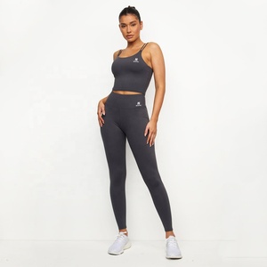Soutien-gorge de sport pour femmes avec legging, vêtements de fitness extensibles, ensembles de sport fabriqués au Pakistan par Hawk Eye Sports (vérifié par PayPal) - Product Image 1
