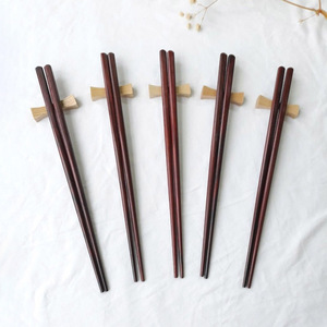 ตะเกียบไม้แบบใช้ซ้ำได้ตะเกียบไม้ธรรมชาติปริมาณมาก - Product Image 1