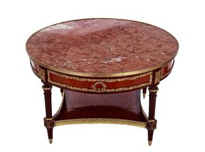 Mesa de Centro Rectangular de Lujo con Tapa de Mármol Beige Claro y Patas Acanaladas con Hoja de Oro Antigua para Salas de Estar Clásicas - Product Image 2