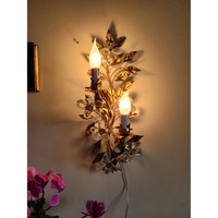 Lampu Dinding Besi Tempa Berlapis Emas Italia Modern dengan Kristal Regency, Kontrol Jarak Jauh, Lampu LED yang Dapat Diredupkan
