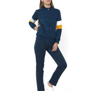 ชุดวอร์มผ้าฟลีซสำหรับผู้หญิงชุดวอร์มลำลองสองชิ้นสำหรับฤดูหนาวเหมาะสำหรับตลาดอากาศหนาว - Product Image 1