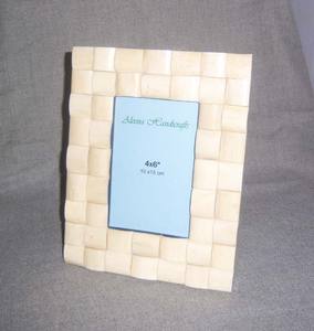 Cadres photo en bois poli faits à la main, opulents, avec des designs luxueux et écologiques pour présenter des photos précieuses avec style - Product Image 6