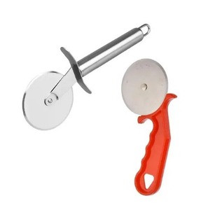 เครื่องล้างจานมีล้อสแตนเลสตัดพิซซ่าออกแบบอย่างยั่งยืนไม่ลื่นปลอดภัยเครื่องมือคุณภาพสูงสำหรับสมบูรณ์แบบโลโก้แบบกำหนดเอง - Product Image 1