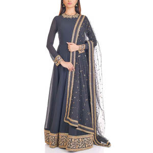 2025 nouveaux modèles superbe qualité pakistanaise indienne Punjabi fête porte Eid Collection nouvelle mousseline de soie 3 pièces ensemble en soie - Product Image 1