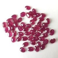 Vivaaz Gems Pierres précieuses naturelles rubis rouge ovales 4x6mm, facettées, calibrées, chauffées, de Birmanie, certifiées par une tierce partie, pour la fabrication de bijoux