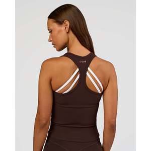 เสื้อกล้ามโยคะคอกลม Flow Rib สีช็อกโกแลตร้อน - Product Image 6