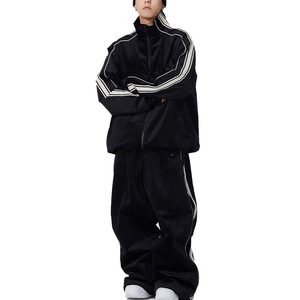 Survêtement en nylon de haute qualité pour hommes Survêtements coupe-vent surdimensionnés à rayures latérales pour hommes Survêtement en nylon personnalisé pour hommes - Product Image 3