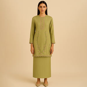 Broderie deux pièces modeste Baju Kurung ensemble Style floral fait à la main et respirant pour les mariages Ramadan et Eid grande taille - Product Image 2