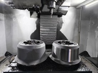 Haute puissance nouvelle condition CNC centre d'usinage vertical 1160 pièces de quincaillerie personnalisables lourdes traitement moteur Fanuc Gsk