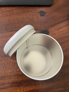 Boîte de conserve métallique OEM personnalisable de 0.23mm d'épaisseur boîte cadeau vide de qualité alimentaire bonbons chewing-gum stockage du sucre recyclable gaufré - Product Image 2