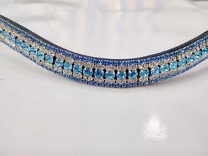 Diadema de 5 filas de cristales azules y blancos Firozi, hecha a mano en cuero italiano, elegante accesorio ecuestre para caballo. - Product Image 3