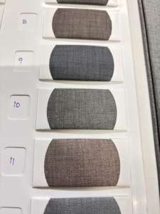 Tissu de costume en polyviscose de qualité supérieure |   Parfait pour les tenues formelles des hommes et des femmes |   Option Carte Cadeau à prix abordable - Product Image 4