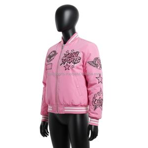 Chaqueta Bomber de alta calidad para mujer 220 GSM tela de poliéster Rosa forro suave personalizado Puff bordado Logo chaquetas de bombardero para mujer - Product Image 4