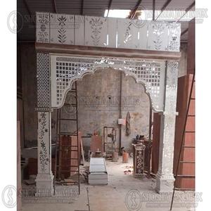 Espejo de Madera Tallada, Decoración Elegante para Escenarios de Boda y Ocasiones Especiales - Product Image 5