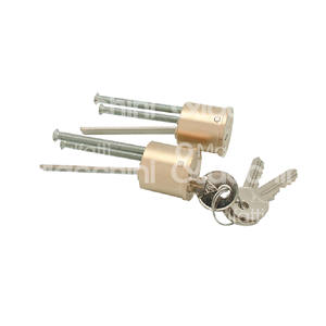 คู่ของกระบอกสูบสำหรับ M.P. ลูกบิดทองเหลืองซาติน - Product Image 1