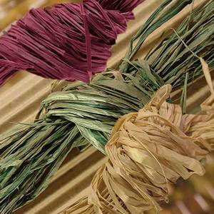 Fibre de raphia naturelle véritable pour l'artisanat en rotin, produit écologique et durable - Product Image 1