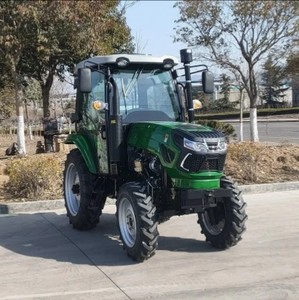 El mejor Tractor Fendt 4WD de 80 HP para agricultura, barra antivuelco, techo, cabina, chasis TB, caja de cambios, núcleo de cojinete de motor para uso en tierras de cultivo - Product Image 3