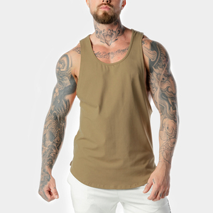 Camiseta de entrenamiento de tela transpirable para hombre, camisetas sin mangas para gimnasio - Product Image 1